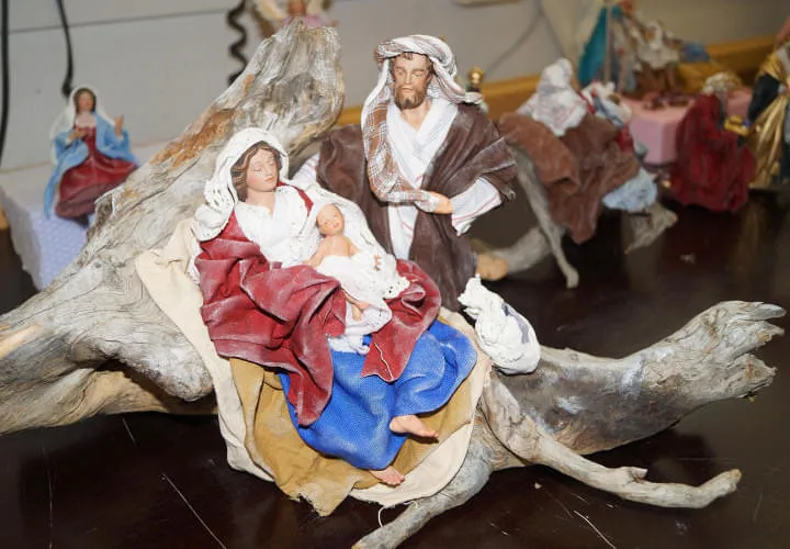 Krippenfiguren-Ankleidekurs-04-2025